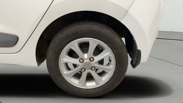 Hyundai Grand i10 Asta Second-hand 2013 Hyundai Grand i10 Asta for sale in Kochi-27