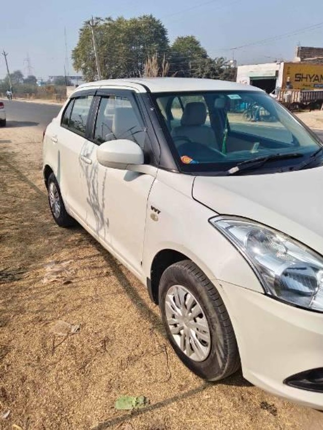 Second-hand 2017 Maruti Suzuki Swift Dzire LXI Optional-O for sale in Charkhi Dadri-3