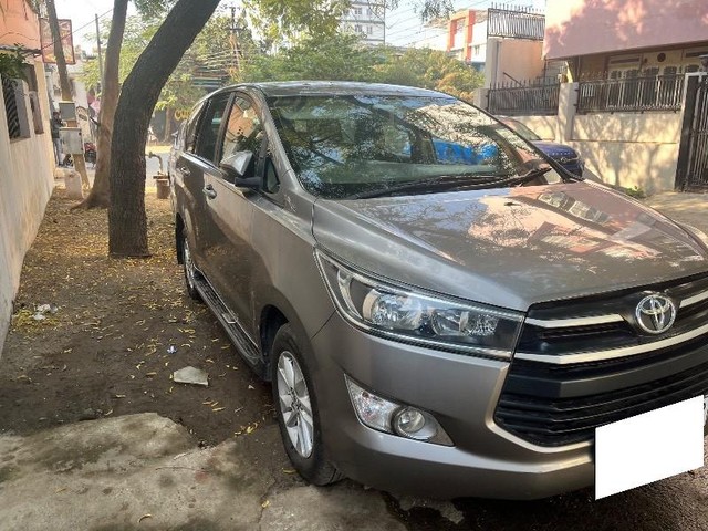 Second-hand 2018 Toyota Innova Crysta 2.4 G MT BSIV for sale in Latur-0