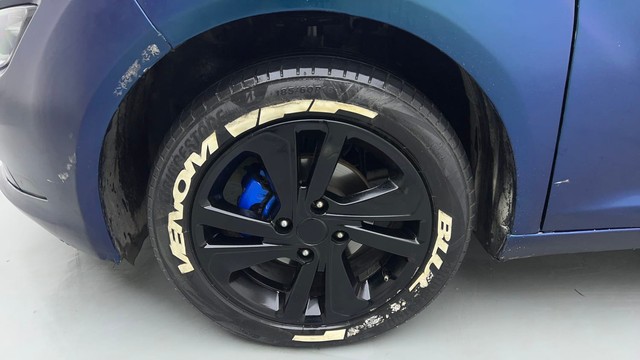 Second-hand 2022 Tata Altroz XZ Diesel for sale in New Delhi-20