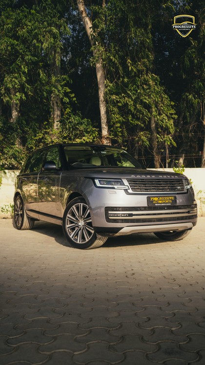 Second-hand 2024 Land Rover Range Rover 3.0 l LWB HSE PHEV for sale in New Delhi