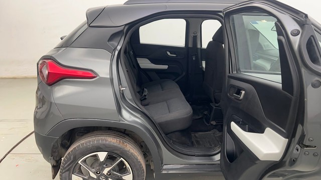 Second-hand 2021 Tata Punch Creative for sale in Kolkata-24