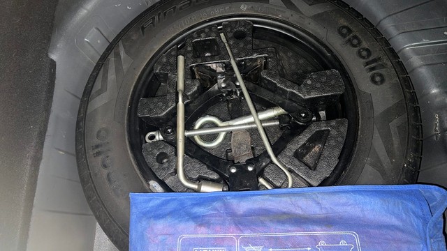 Second-hand 2021 Tata Punch Creative for sale in Kolkata-21