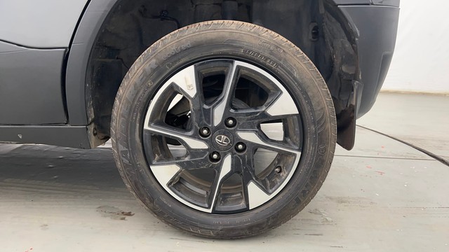 Second-hand 2021 Tata Punch Creative for sale in Kolkata-19