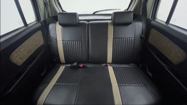 Second-hand 2017 Maruti Suzuki Wagon R VXI for sale in Ghaziabad-32