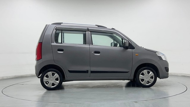 Second-hand 2017 Maruti Suzuki Wagon R VXI for sale in Ghaziabad-2