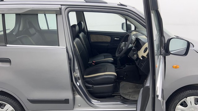 Second-hand 2017 Maruti Suzuki Wagon R VXI for sale in Ghaziabad-15