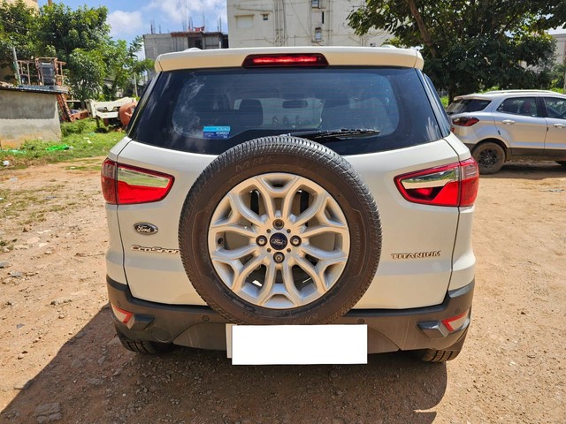 Second-hand 2017 Ford Ecosport 1.5 Petrol Titanium BSIV for sale in Bangalore-3
