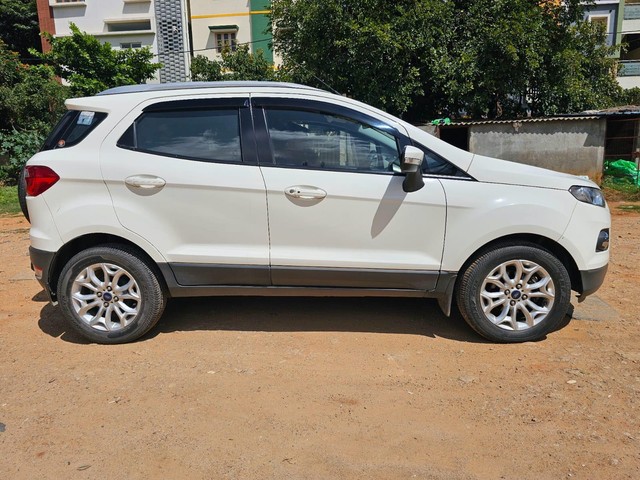Second-hand 2017 Ford Ecosport 1.5 Petrol Titanium BSIV for sale in Bangalore-1