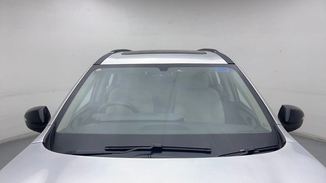 Second-hand 2022 Mahindra XUV700 AX5 7 Str for sale in Noida-10