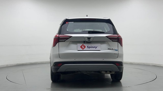 Second-hand 2022 Mahindra XUV700 AX5 7 Str for sale in Noida-4