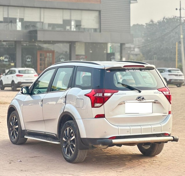 Mahindra XUV500 AT W10 FWD Second-hand 2018 Mahindra XUV500 AT W10 FWD for sale in Zirakpur-6