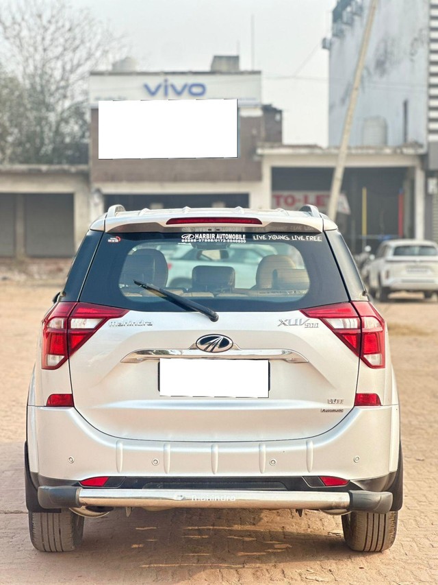 Mahindra XUV500 AT W10 FWD Second-hand 2018 Mahindra XUV500 AT W10 FWD for sale in Zirakpur-5