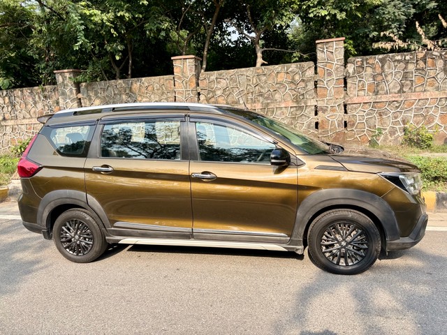 Second-hand 2019 Maruti XL6 Alpha for sale in New Delhi-1