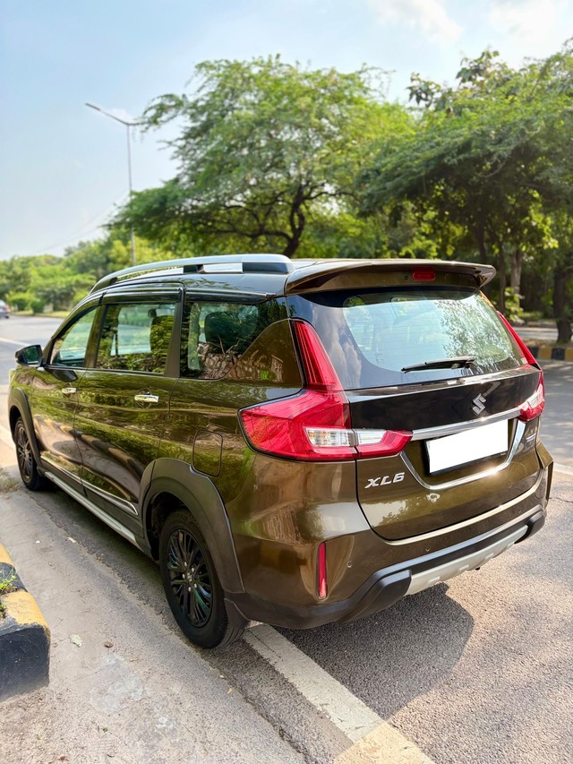 Second-hand 2019 Maruti XL6 Alpha for sale in New Delhi-16