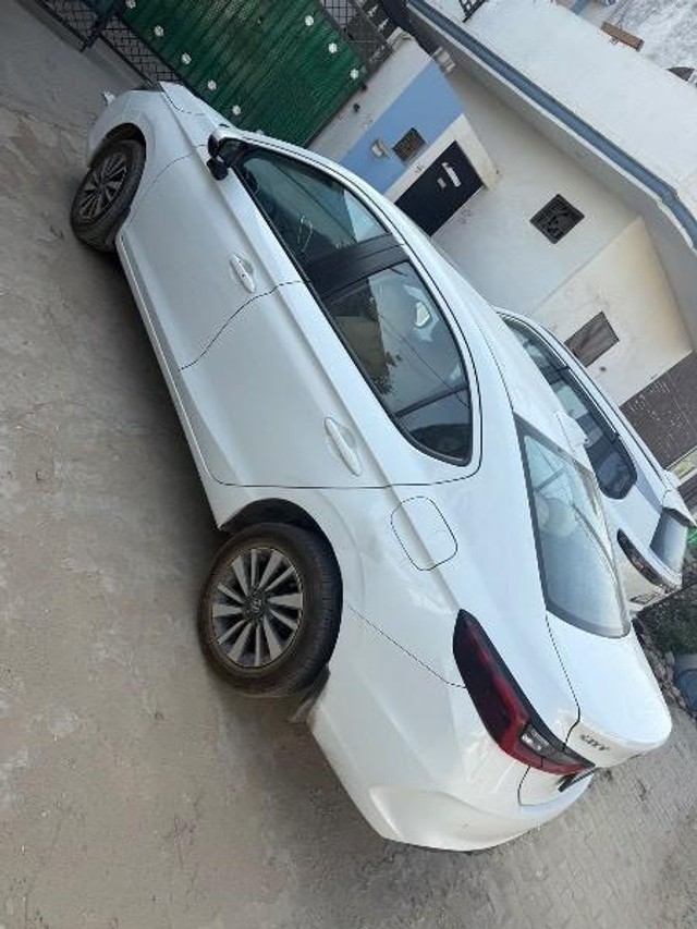 Second-hand 2023 Honda City VX CVT for sale in Panipat-4