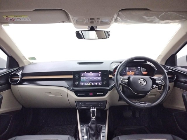 Second-hand 2022 Skoda Slavia 1.5 TSI Style DSG for sale in Coimbatore-11