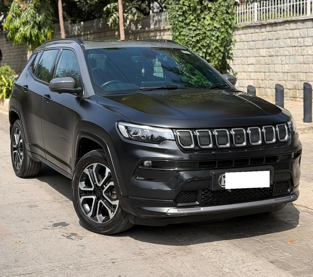 Second-hand 2023 Jeep Compass 2.0 Model S Opt 4x4 AT for sale in Bangalore-13