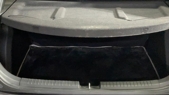 Second-hand 2017 Hyundai i20 Asta 1.2 for sale in Kolkata-19