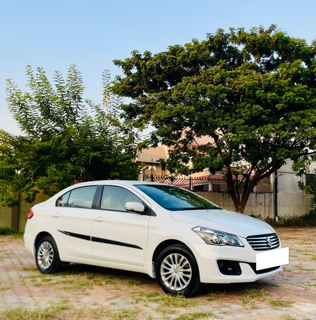 Second-hand 2016 Maruti Ciaz VDi Option SHVS for sale in Ahmedabad-8