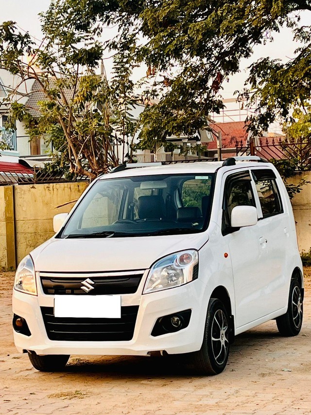Second-hand 2017 Maruti Wagon R VXI BS IV for sale in Ahmedabad-8