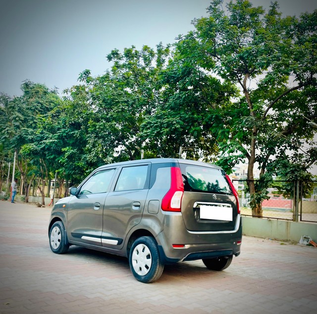 Second-hand 2019 Maruti Wagon R VXI for sale in Ahmedabad-3