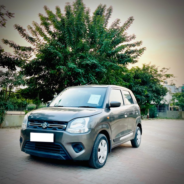 Second-hand 2019 Maruti Wagon R VXI for sale in Ahmedabad-5