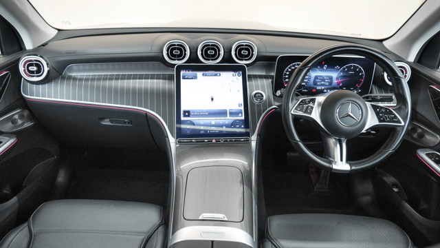 Second-hand 2024 Mercedes-Benz GLC 300 for sale in Gurgaon-13