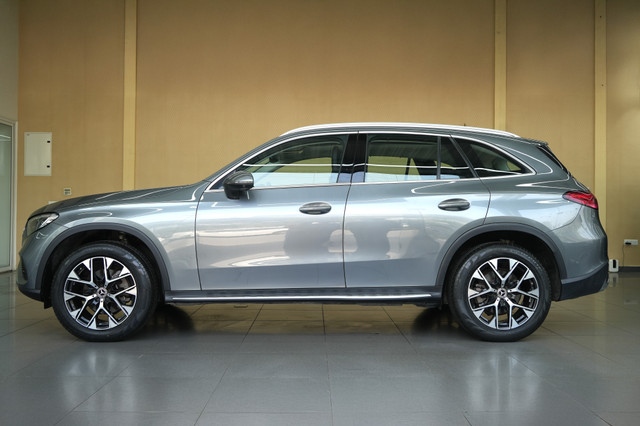 Second-hand 2024 Mercedes-Benz GLC 300 for sale in Gurgaon-4