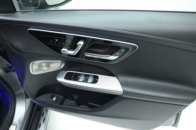 Second-hand 2024 Mercedes-Benz GLC 300 for sale in Gurgaon-12