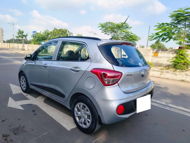 Second-hand 2018 Hyundai Grand i10 1.2 Kappa Magna BSIV for sale in Ahmedabad-7