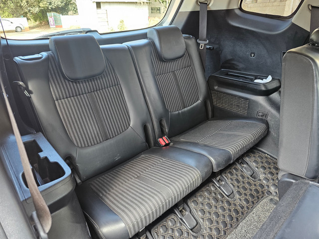 Second-hand 2022 Kia Carens Prestige BSVI for sale in Bangalore-8