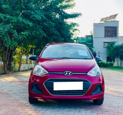 Second-hand 2015 Hyundai Xcent 1.2 Kappa S for sale in Ahmedabad