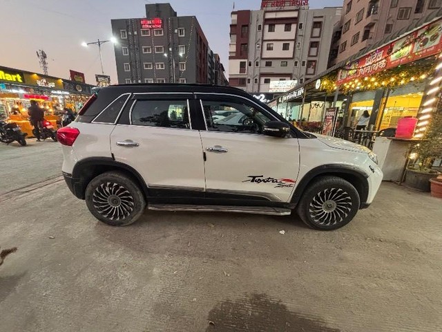 Second-hand 2022 Toyota Urban cruiser Mid AT for sale in Pune-1