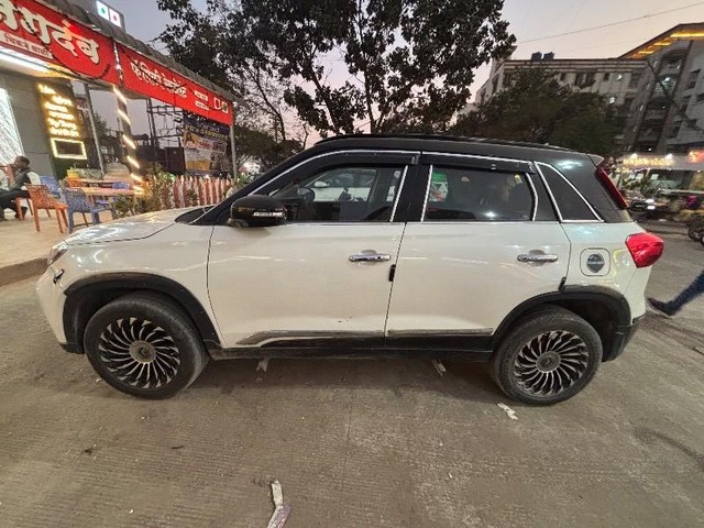 Second-hand 2022 Toyota Urban cruiser Mid AT for sale in Pune-3