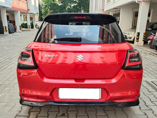 Second-hand 2024 Maruti Swift ZXi for sale in Chennai-8
