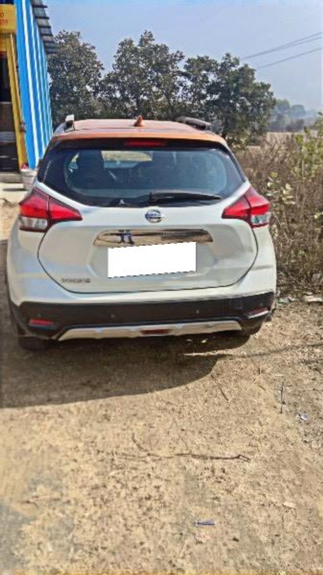 Second-hand 2019 Nissan Kicks XV Premium Option for sale in Satna-1