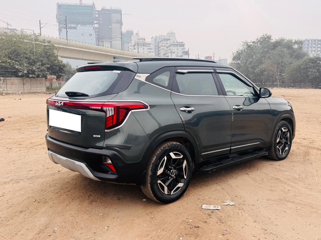Second-hand 2023 Kia Seltos HTX IVT for sale in New Delhi-9
