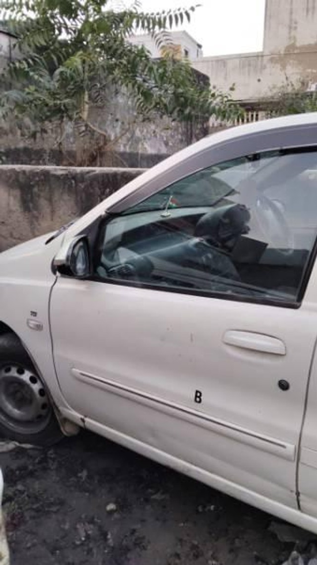 Second-hand 2015 Tata Indigo LX (TDI) BS-III for sale in Ajmer-3