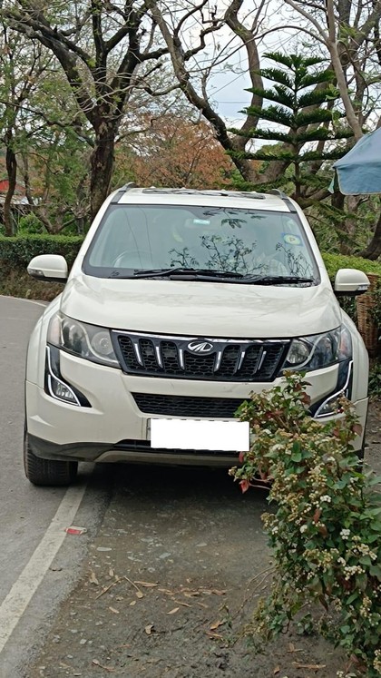 Mahindra XUV500 R W10 FWD Second-hand 2016 Mahindra XUV500 R W10 FWD for sale in Mohali