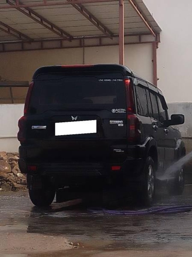 Second-hand 2021 Mahindra Scorpio S5 for sale in Deoria-8