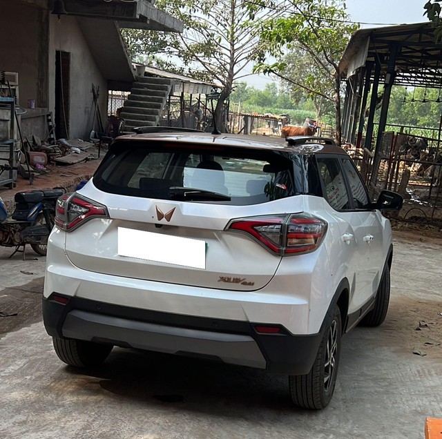 Second-hand 2024 Mahindra XUV400 EV EL Pro 394 kWh for sale in Visakhapatnam-3