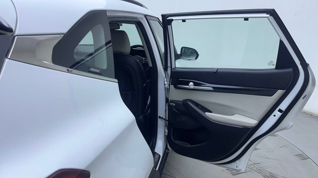 Second-hand 2019 Kia Seltos GTX Plus S Turbo DCT for sale in Hyderabad-36