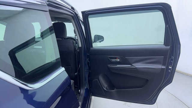 Second-hand 2022 Maruti XL6 Alpha for sale in Hyderabad-24