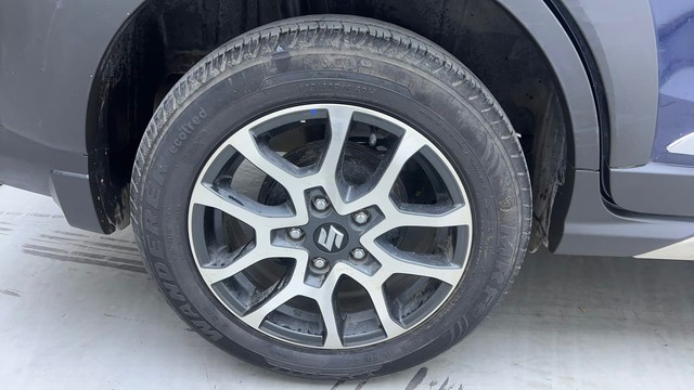 Second-hand 2022 Maruti XL6 Alpha for sale in Hyderabad-18