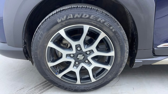 Second-hand 2022 Maruti XL6 Alpha for sale in Hyderabad-20