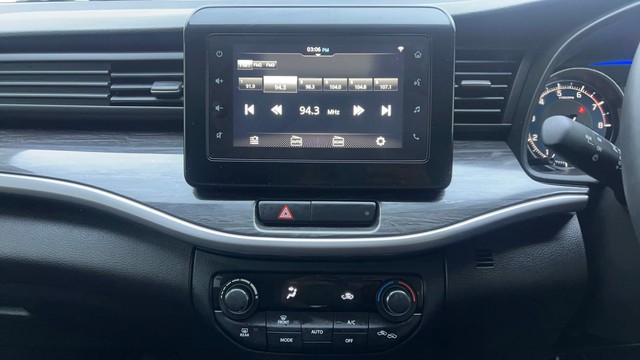 Second-hand 2022 Maruti XL6 Alpha for sale in Hyderabad-26