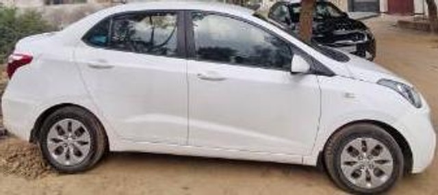 Second-hand 2018 Hyundai Xcent 1.2 CRDi S for sale in Bharatpur-2