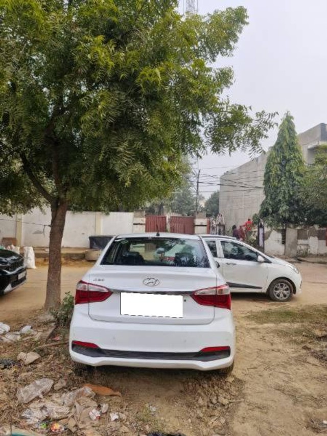 Second-hand 2018 Hyundai Xcent 1.2 CRDi S for sale in Bharatpur-1