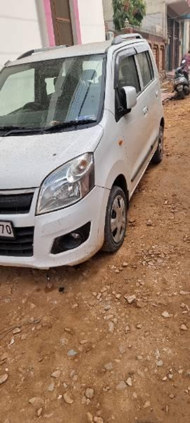 Second-hand 2019 Maruti Wagon R AMT VXI for sale in Rohtak-2